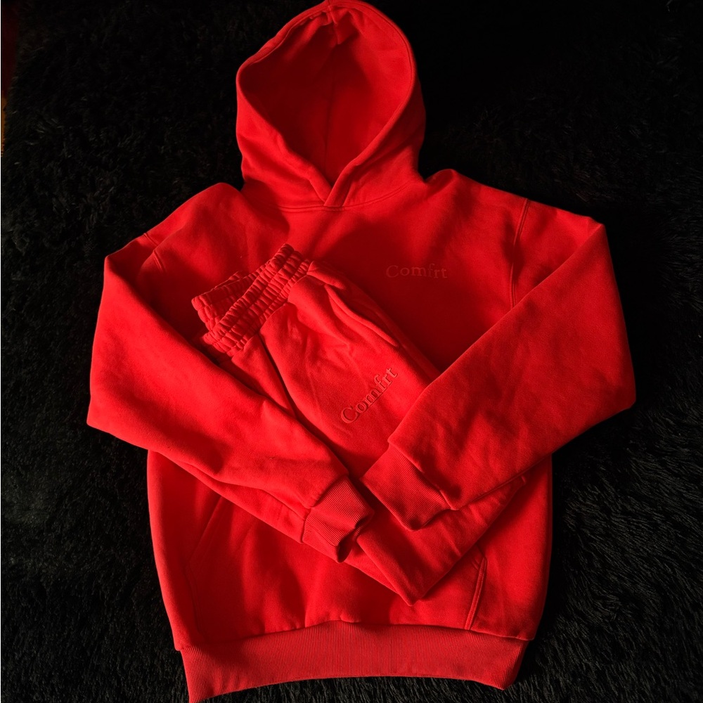 Red COMFRT hoodie and pants set
